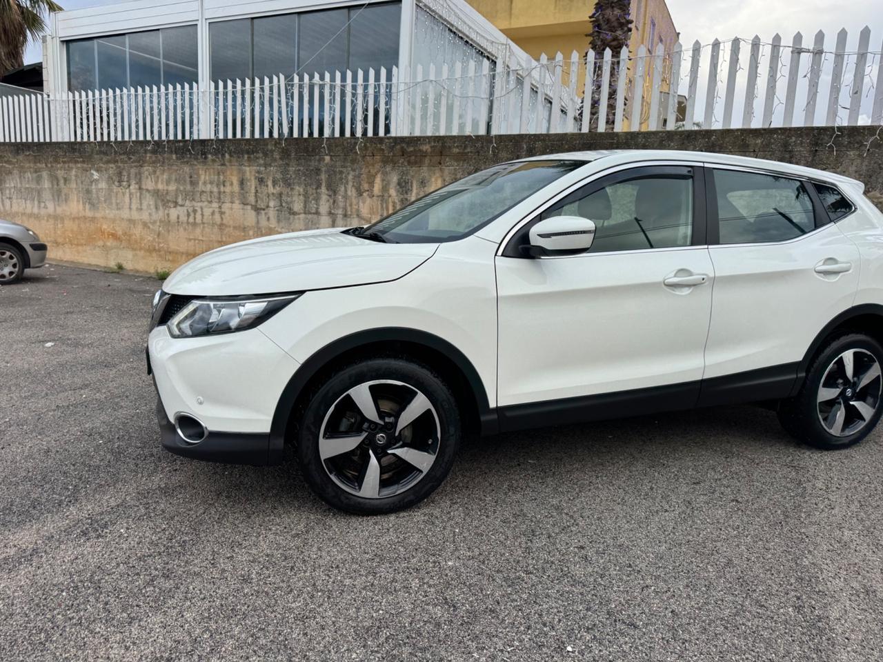 Nissan Qashqai 1.6 dCi 4WD Tekna