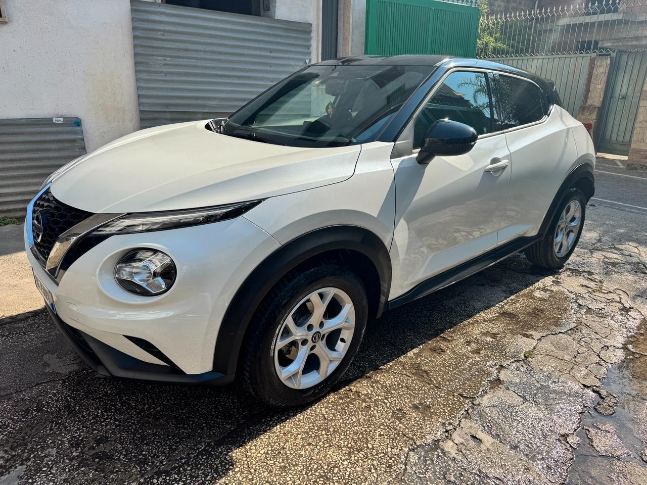 Nissan Juke 1.0 DIG-T 117 CV DCT N-Connecta