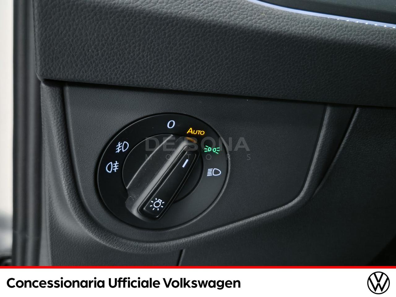 Volkswagen Taigo 1.0 tsi r-line 110cv