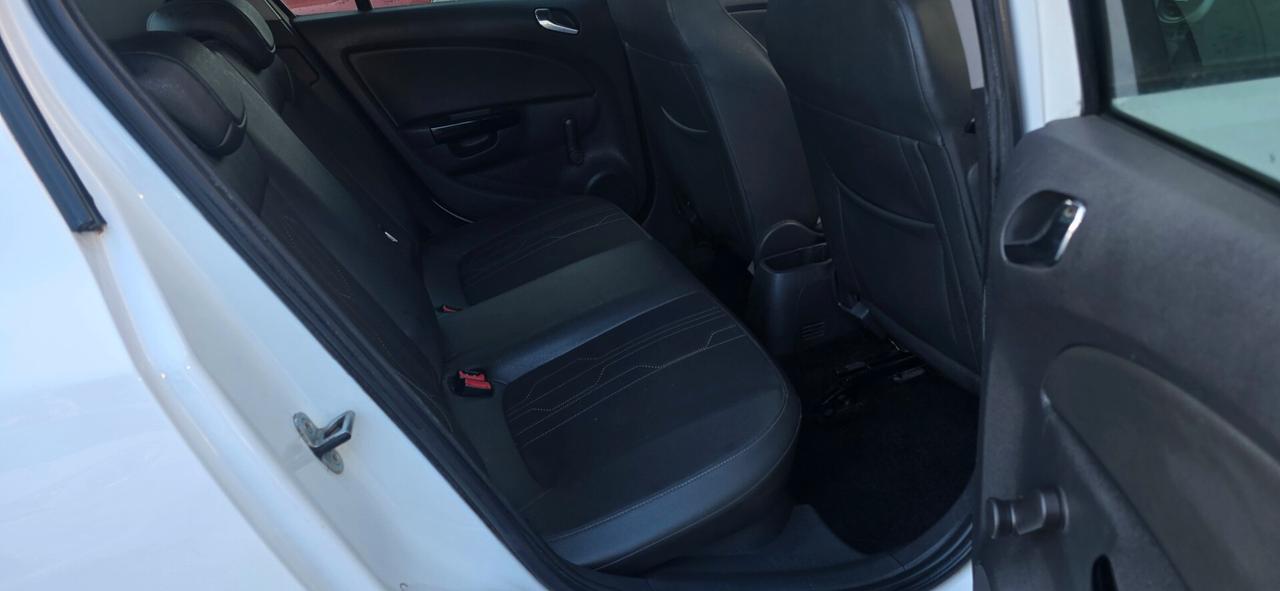 Opel Corsa 1.2 85CV 5 porte GPL-TECH Edition