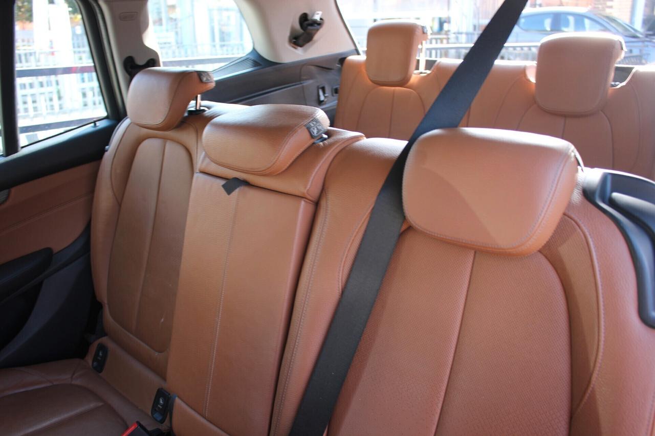 BMW 218d 7posti UNIPRO' *PREZZO VERO*automatica luxury CRONO TAGLIANDI