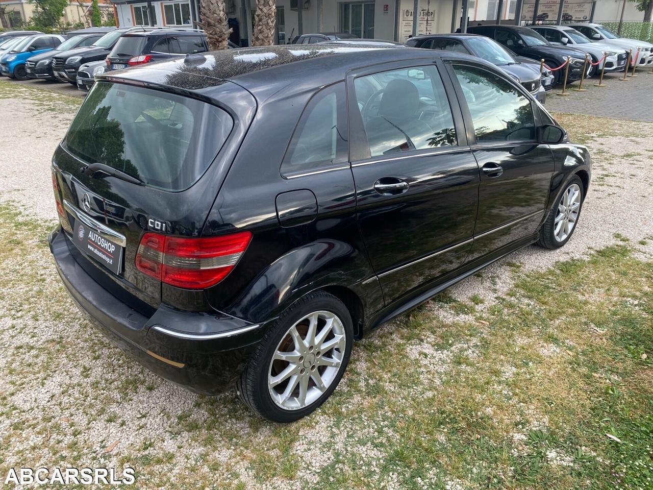 MERCEDES - Classe B - 180 CDI Premium - NEOPATENTA