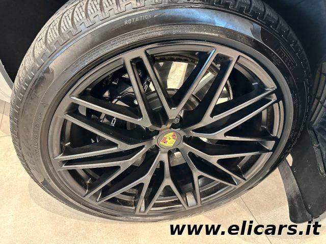PORSCHE Macan 2.9 GTS