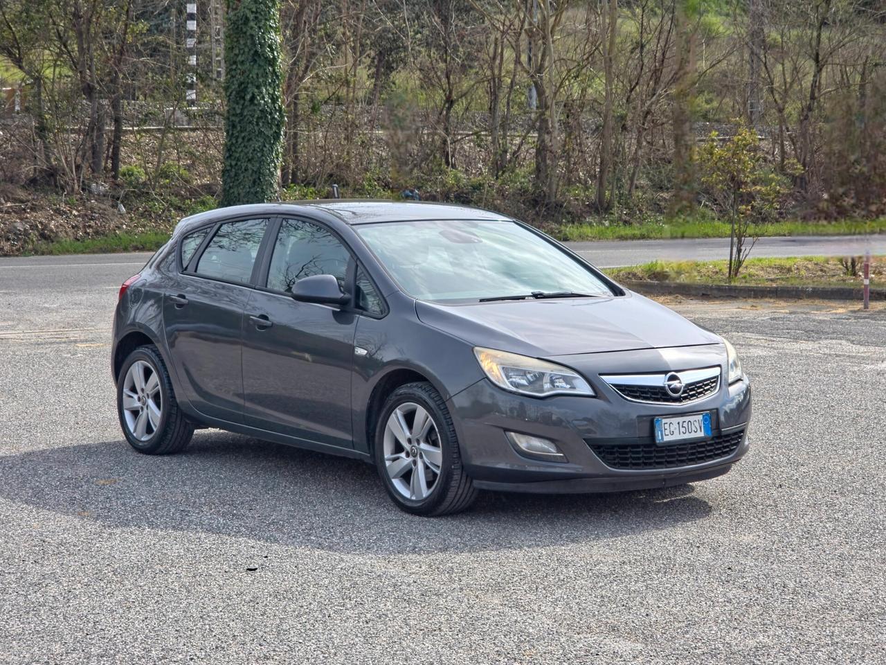 Opel Astra 1.7 CDTI 110CV 5 porte Cosmo 2011-E5 Manuale NEO