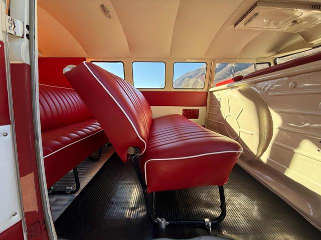 VOLKSWAGEN T1 231 23H