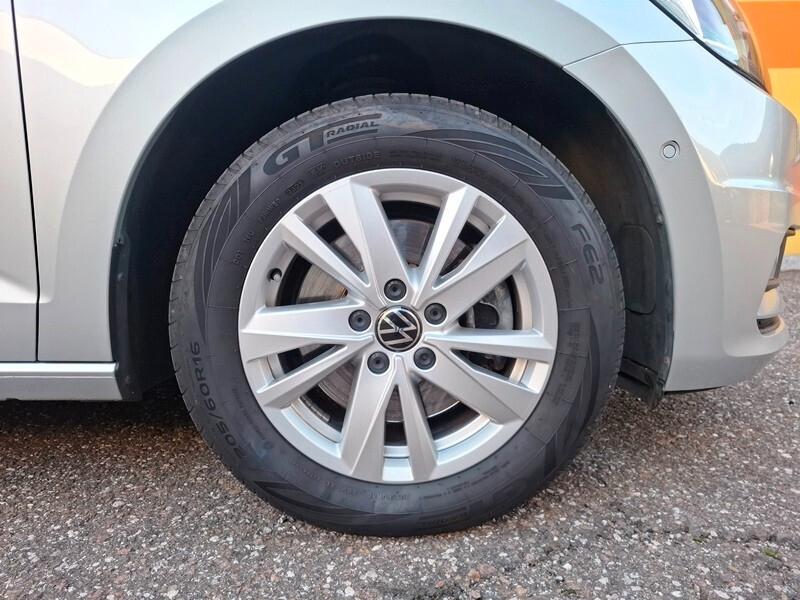VW Touran 2.0 TDI 150cv DSG 7 POSTI!!!