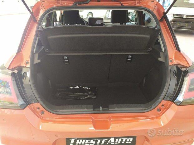 SUZUKI Swift 1.2 Hybrid 4WD AllGrip Top