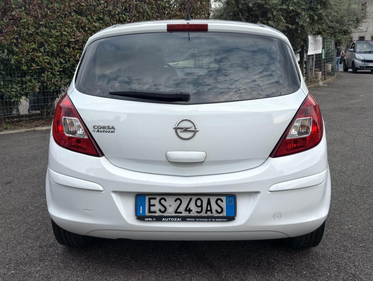 Opel Corsa 1.2 85CV 5 porte GPL-TECH Elective