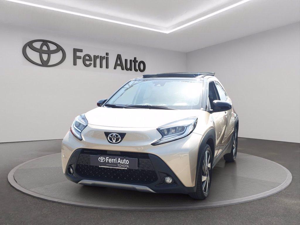 TOYOTA Aygo x 1.0 lounge air 72cv del 2022