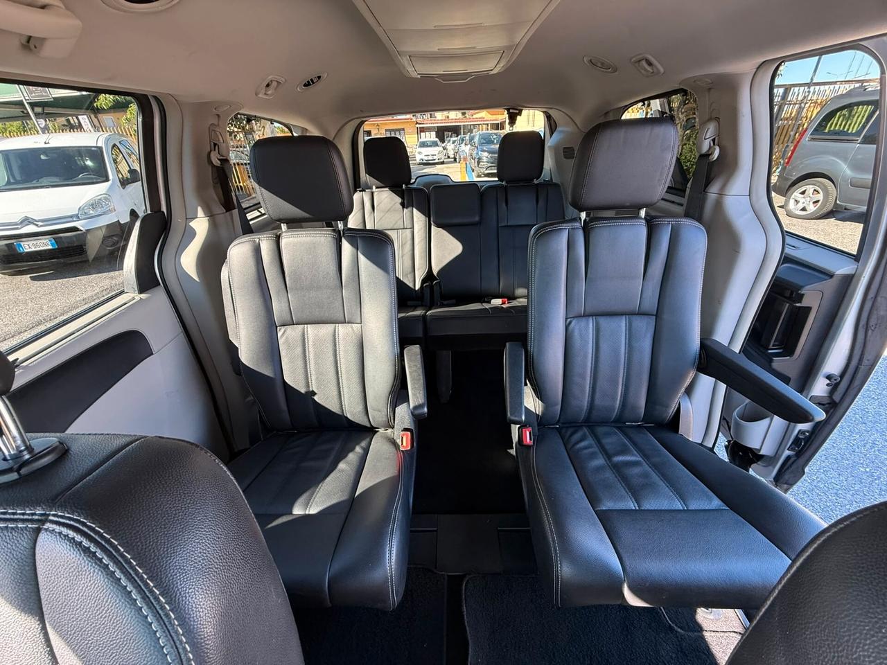 LANCIA VOYAGER 7POSTI 2.8TDI 163CV AUTOMATICA
