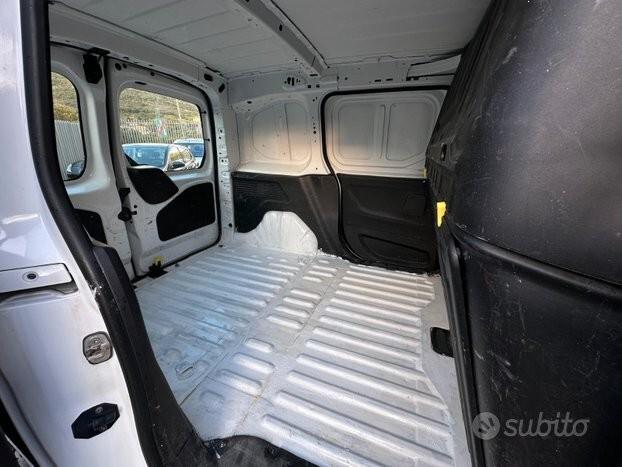 Opel combo 1.5 turbo d 130 cv furg. gancio train