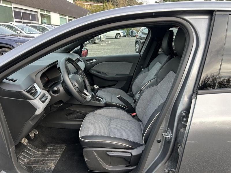 Renault Clio V 2023 1.0 tce Techno 90cv