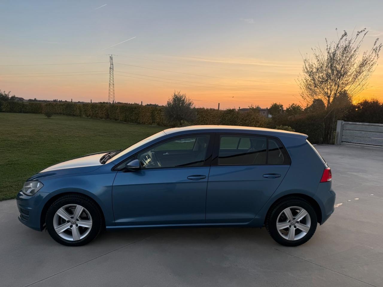 Volkswagen Golf 1.6 TDI DSG 5p. Comfortline BlueMotion Technology
