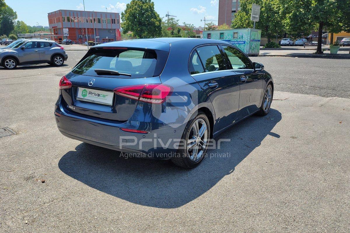 MERCEDES A 180 d Automatic Business Extra