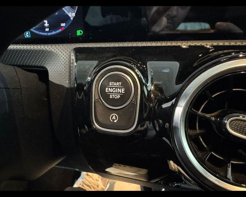 Mercedes-Benz Classe A (W177) A 180 d Automatic Sport