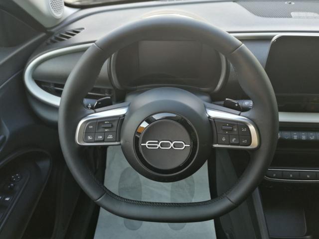 FIAT 600 Hybrid 100 CV DCT MHEV