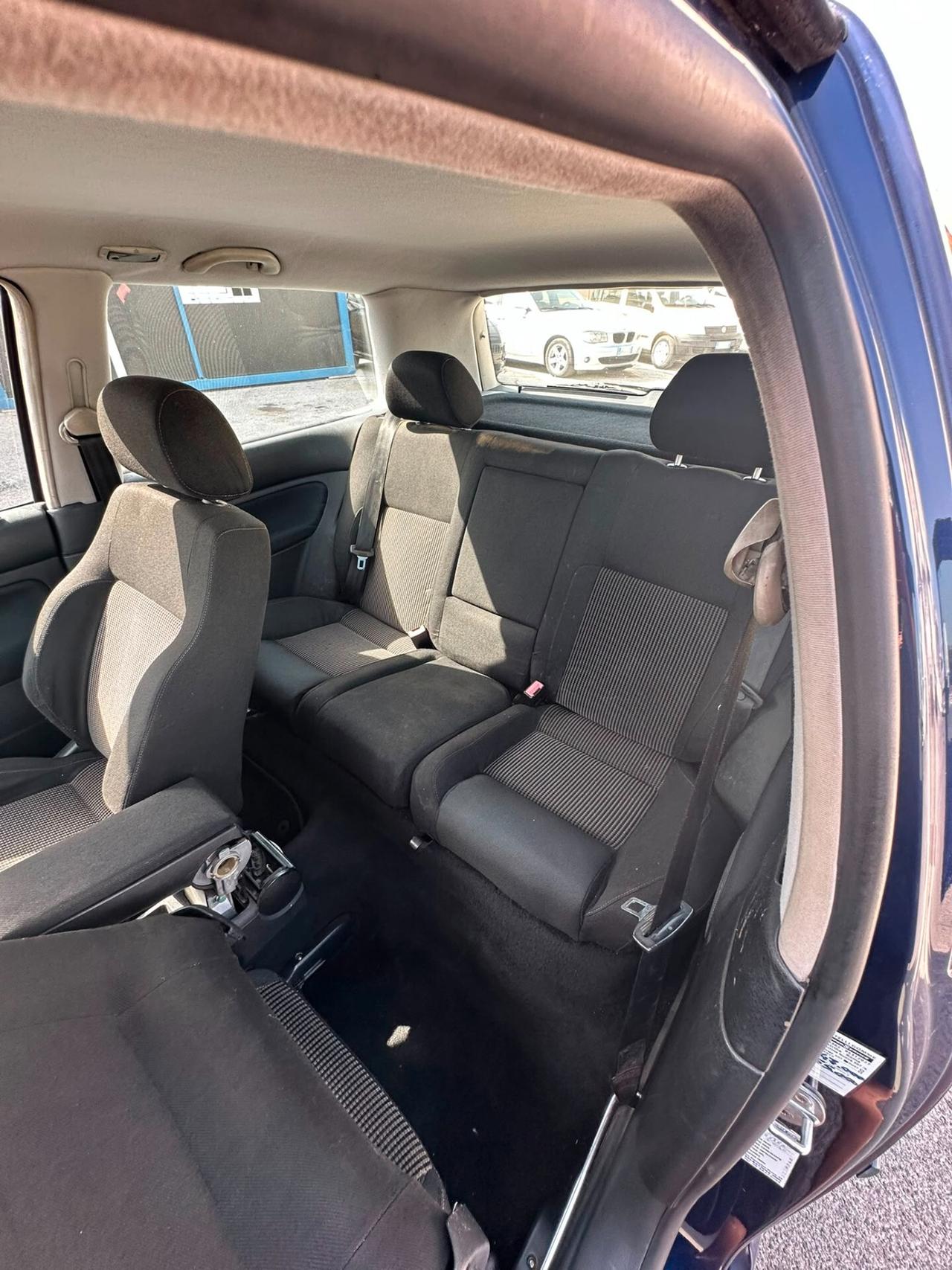 Volkswagen Golf 1.9 TDI/130 CV cat 3p. Highline