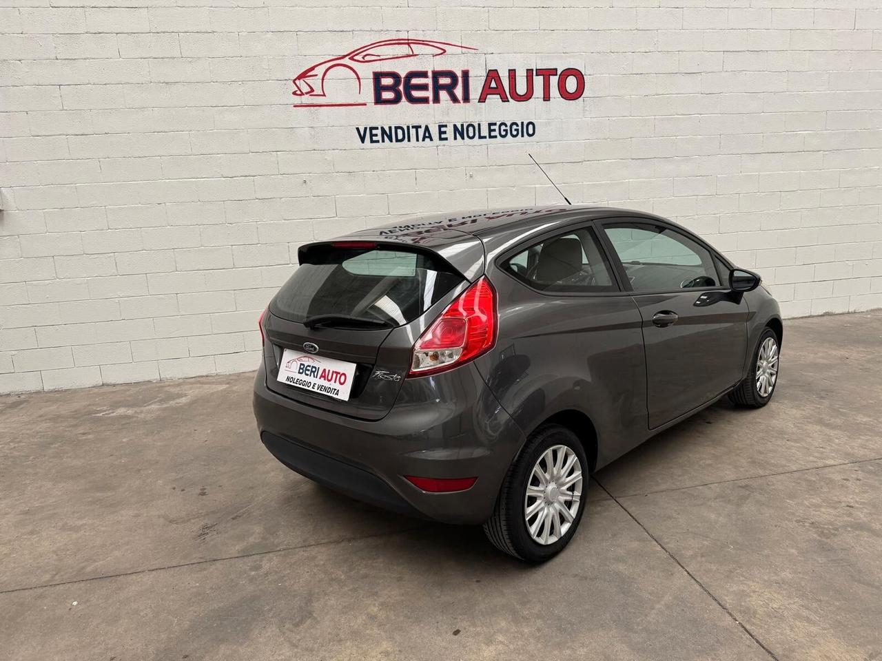 Ford Fiesta Plus adatta neopatentati