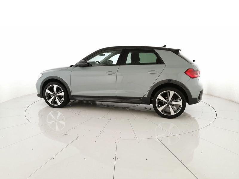 Audi A1 allstreet 30 1.0 tfsi Identity Contrast 116cv s tronic