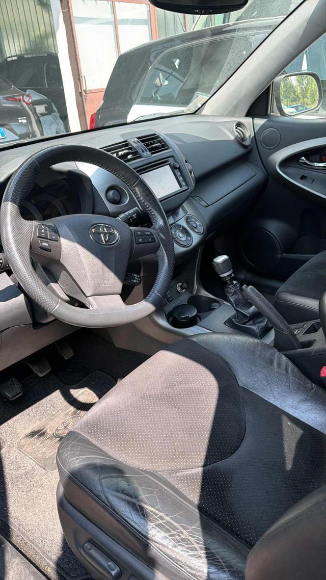 TOYOTA RAV 4 MY23 RAV4 2.2 D-4D 150 CV Lounge