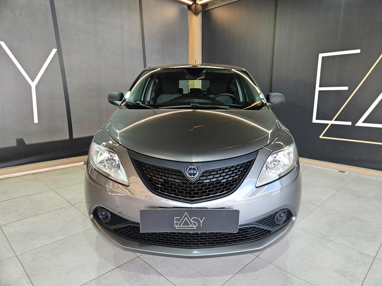 Lancia Ypsilon 1.2 ecochic Gpl 69cv