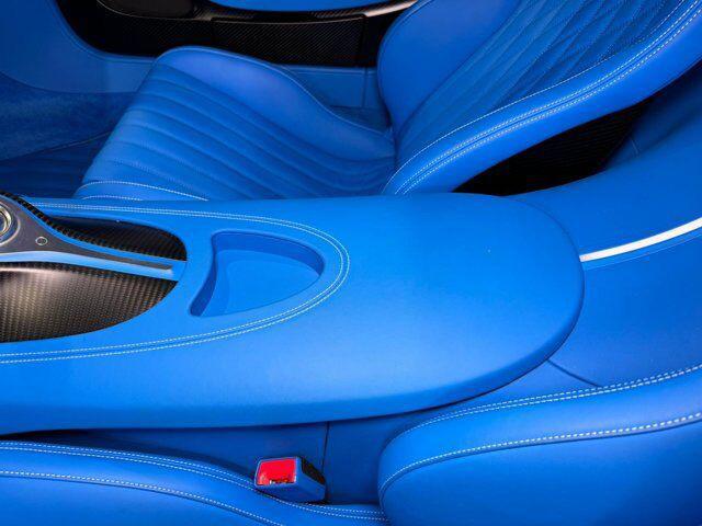 BUGATTI Other SUPER SPORT 8.0 W16 1600HP "1 of 1 Elephant Blanc"