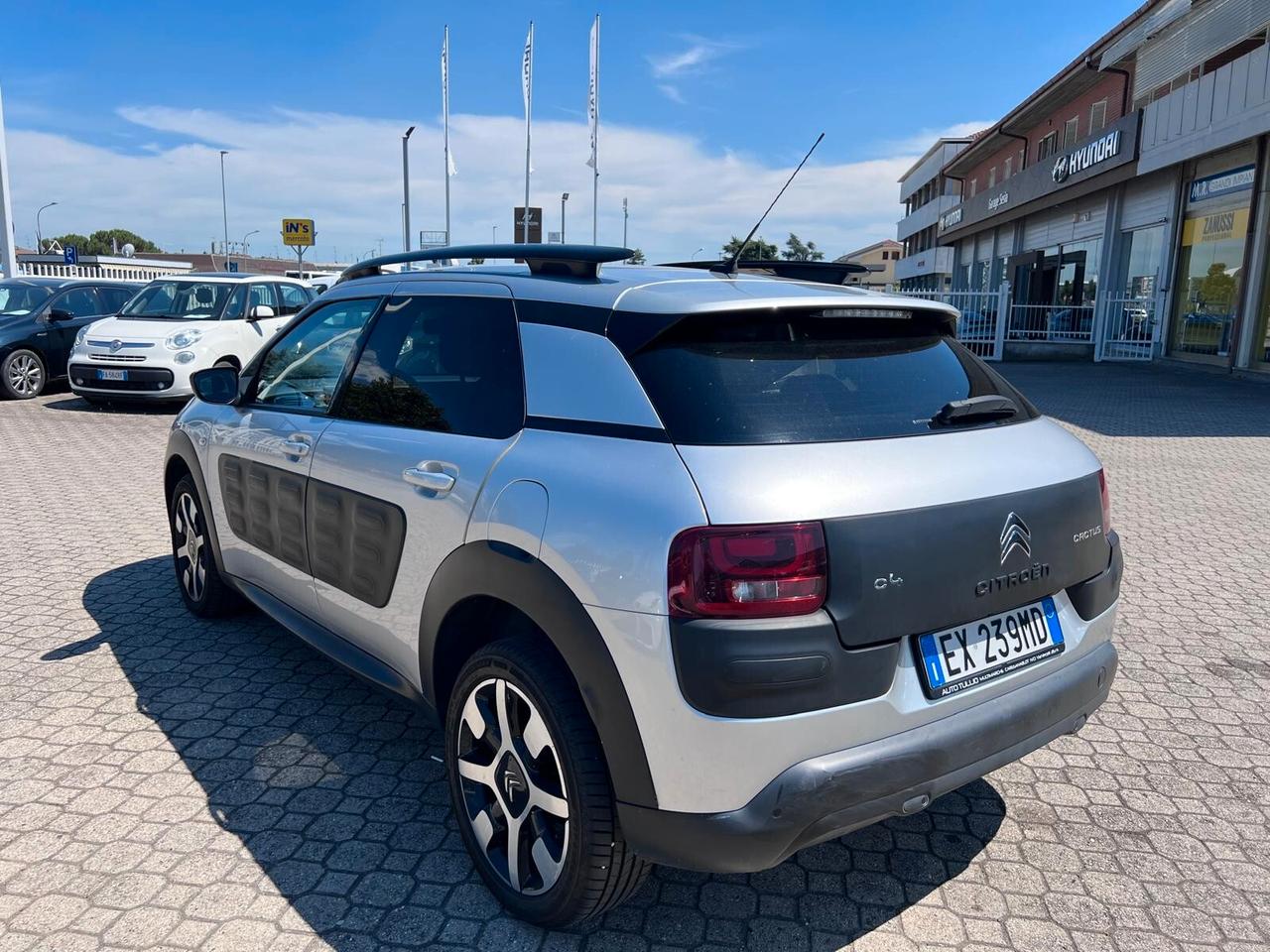 Citroen C4 Cactus PureTech 82 Shine
