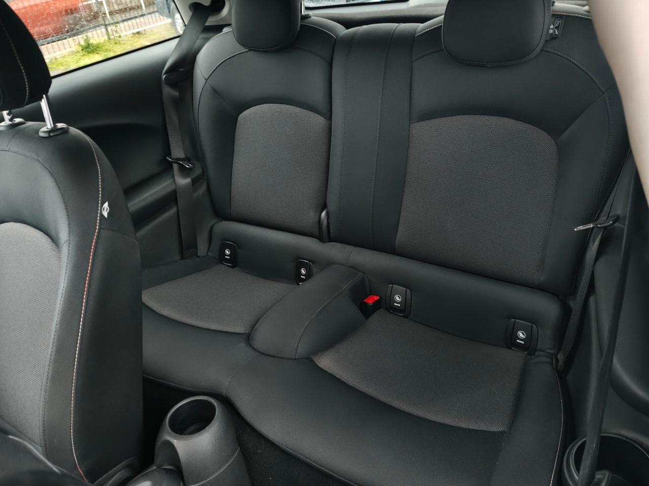 Mini Cooper D cambio automatico unico proprietario