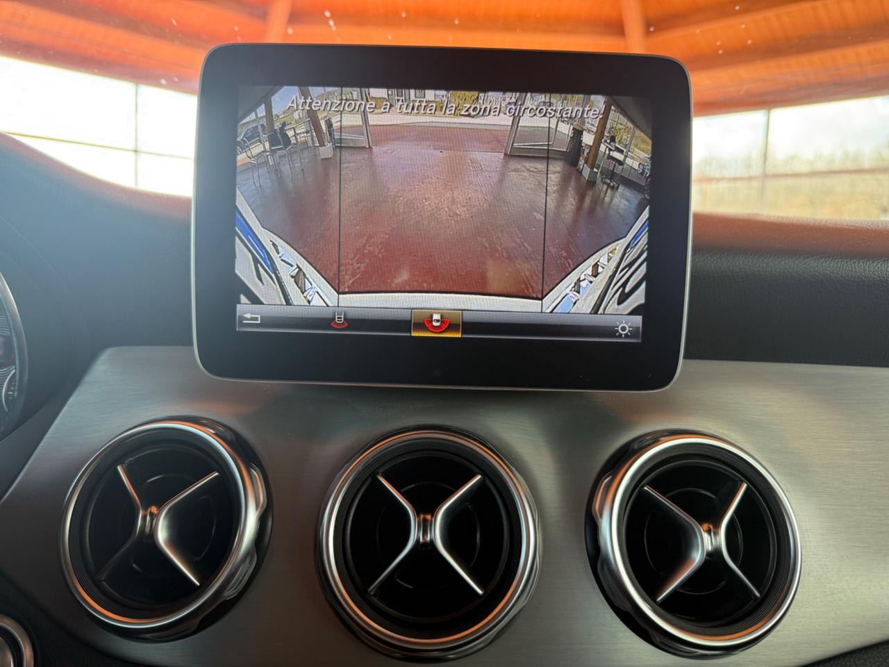 Mercedes-benz GLA 200 d Automatica