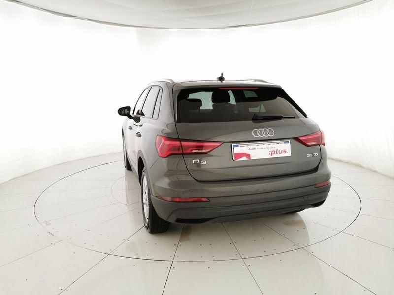 Audi Q3 35 2.0 tdi Business s-tronic