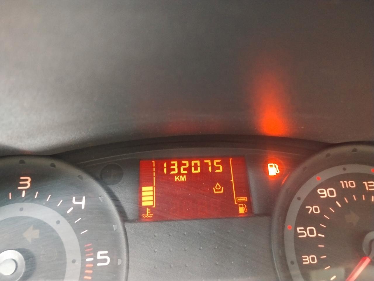 Renault Clio 1.5 diesel CON GARANZIA