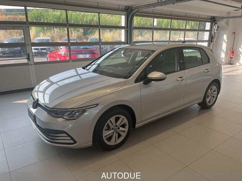 Volkswagen Golf VIII 2020 1.0 etsi evo Life 110cv dsg
