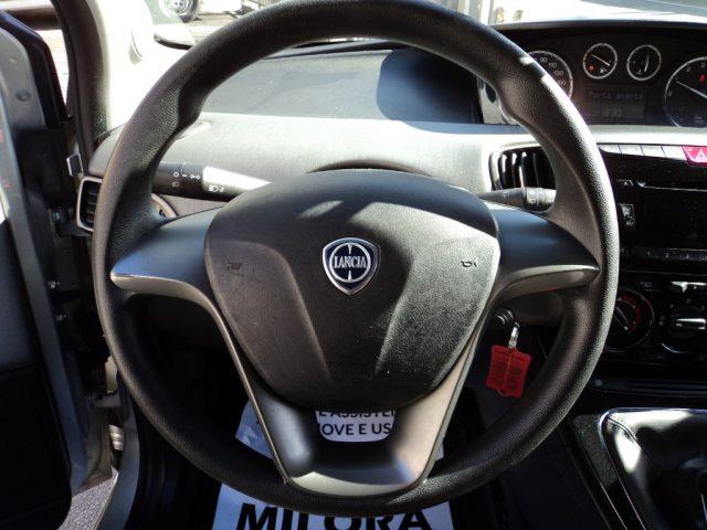 LANCIA Ypsilon 0.9 TwinAir 85 CV 5 porte Metano Ecochic Gold