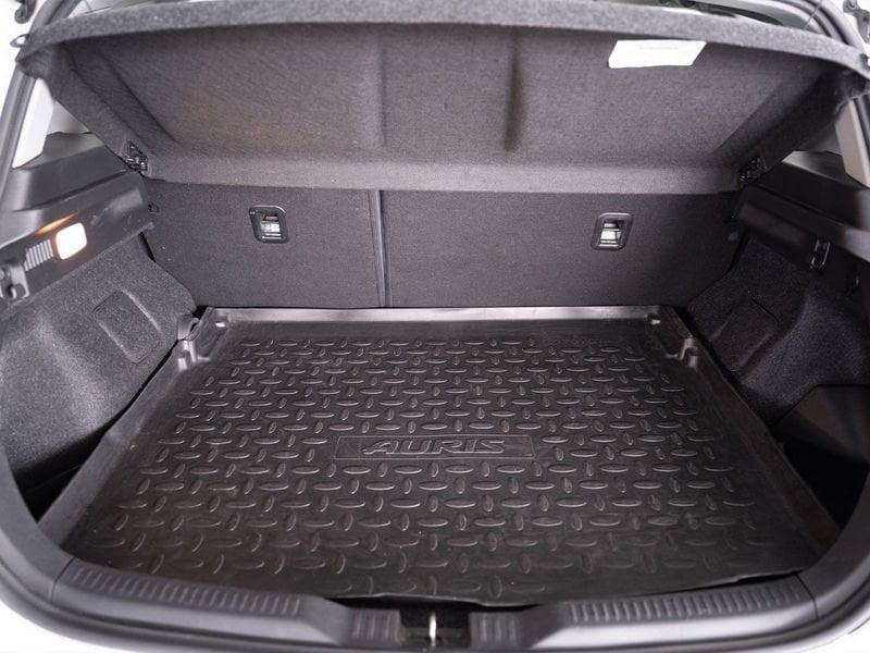 Toyota Auris 1.8 Hybrid E-CVT Active