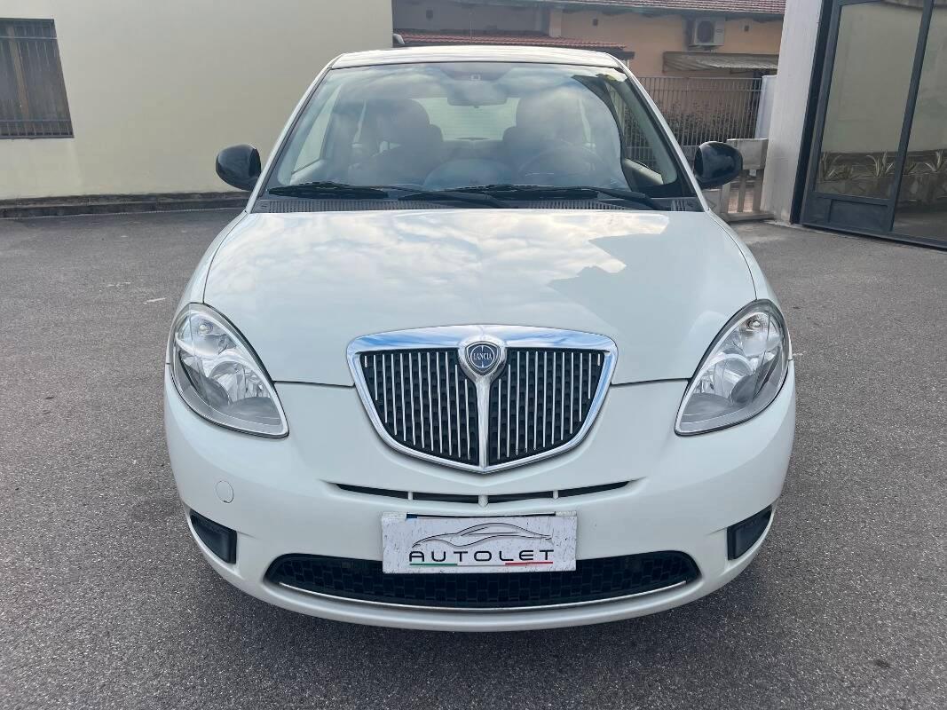 Lancia Ypsilon 1.2 8v Elle 69cv