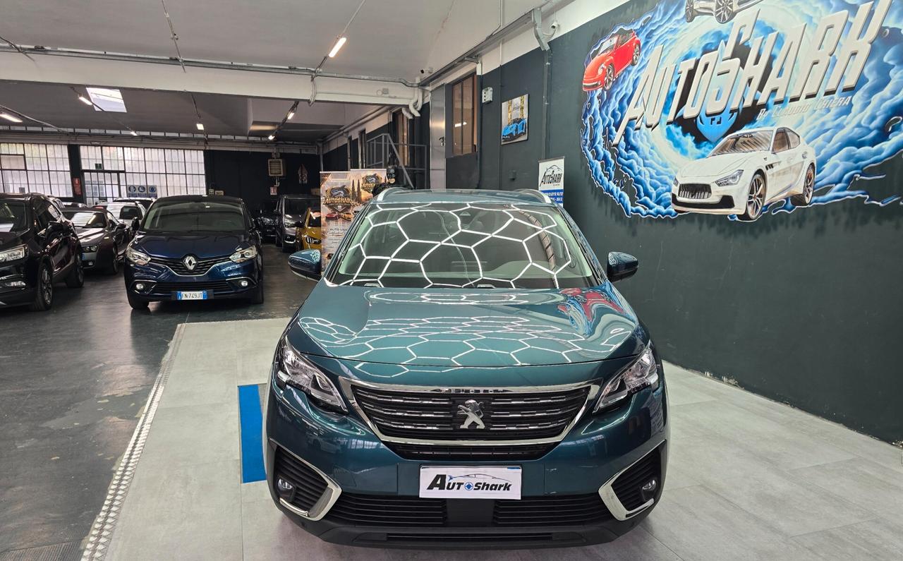 PEUGEOT 5008 ACTIVE 1.2 TURBO 7P