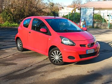 Toyota Aygo 1.0 12V VVT-i 3 porte Sol