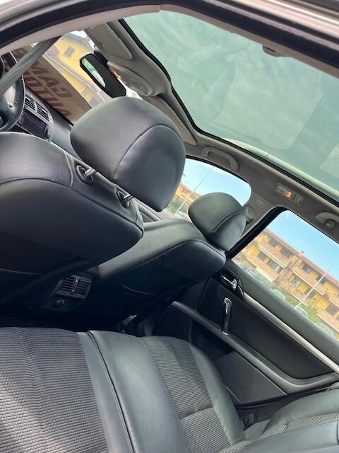 Peugeot 407 2.0 HDi SW Ciel Business