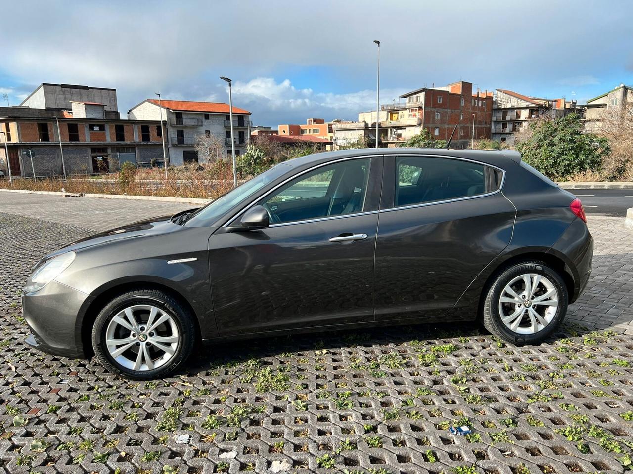 Alfa Romeo Giulietta 2.0JTDm COME NUOVA CHIAMA 2013