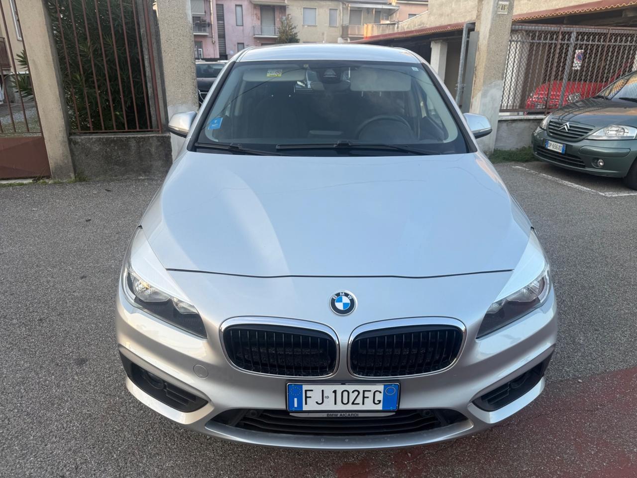 Bmw 218i Luxury