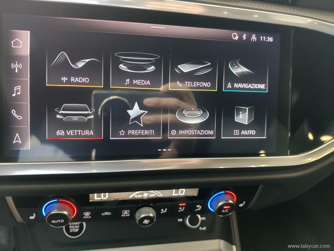 AUDI Q3 35 TDI S tronic Business Advanced