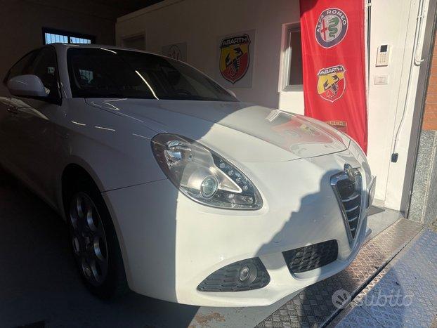 Alfa Romeo Giulietta 1.6 JTDm-2 105 CV Distinctive