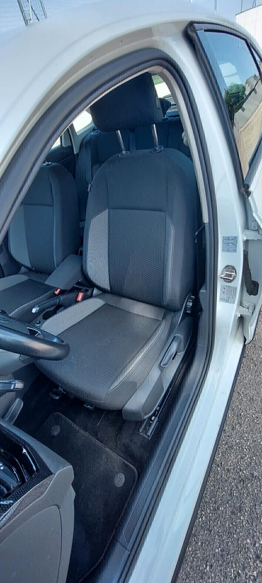 TAIGO 1,0 BENZINA LIFE 110 CV STRAFULL OPTIONAL NAVI RETROCAMERA TELEFONO FULL FULL