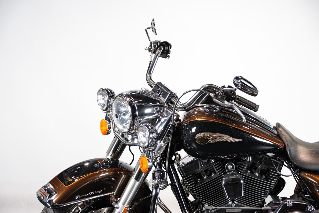 Harley-davidson Road King C.V.O. 110TH° ANNIVERSARY - 2013