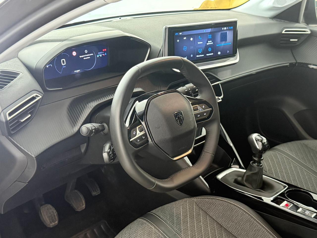 Peugeot 208 ALLURE PACK 100CV 2025