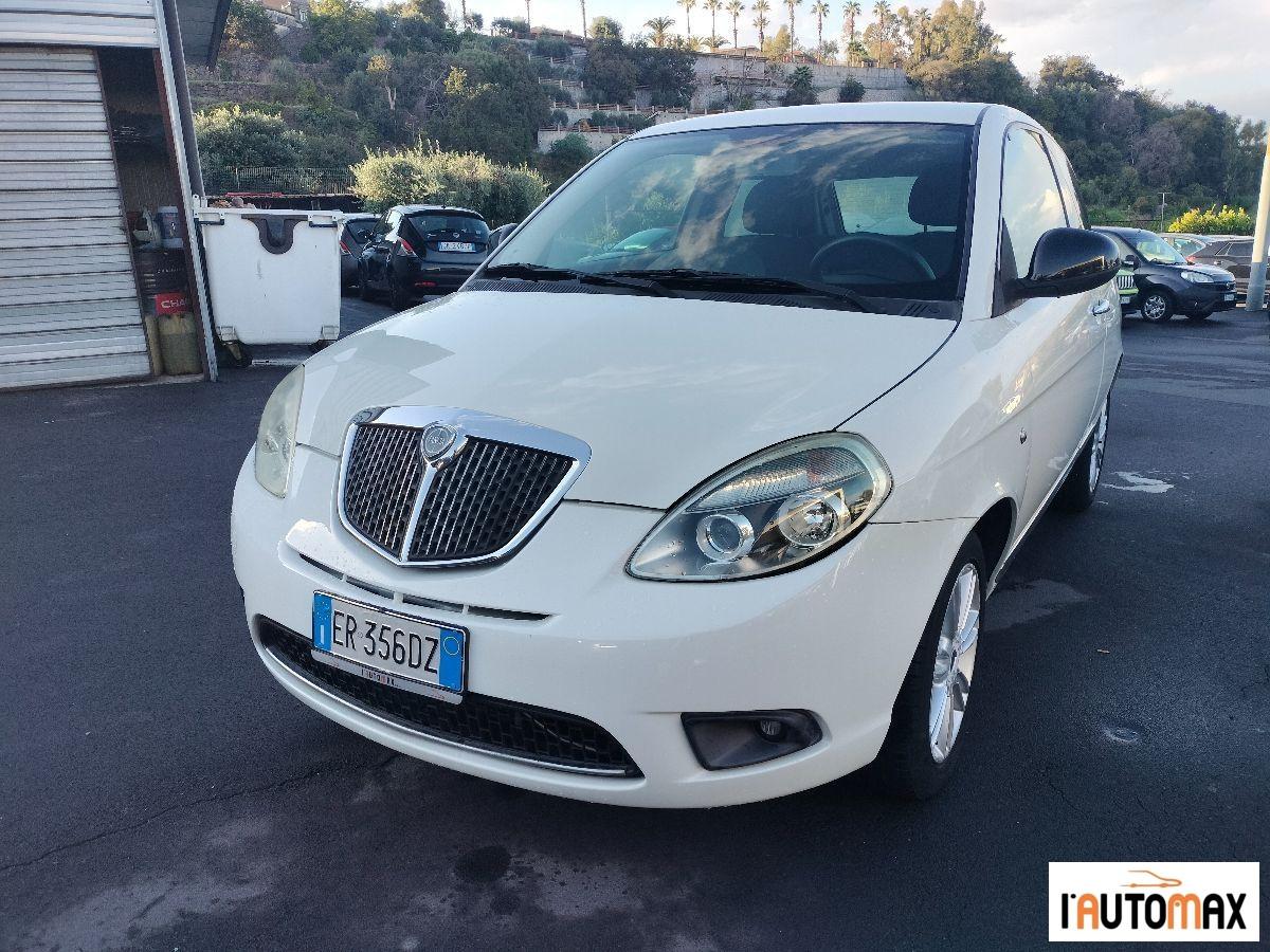 LANCIA - Ypsilon 1.3 mjt 16v Unyca