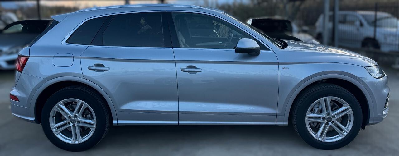 Audi Q5 40 TDI quattro S line plus