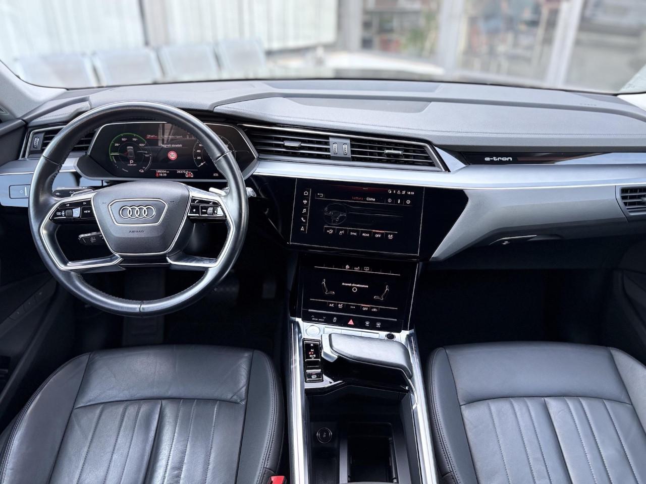 Audi e-Tron 55 Business 408CV Quattro E6 - 2020
