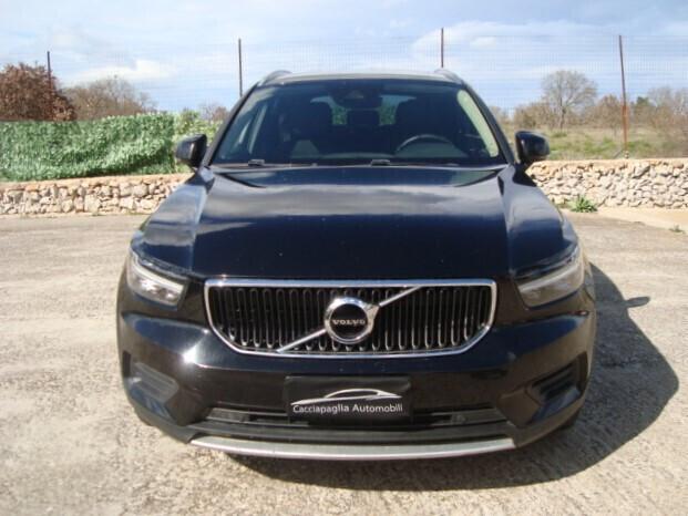 Volvo XC40 2.0 d3 Momentum Core awd auto my21