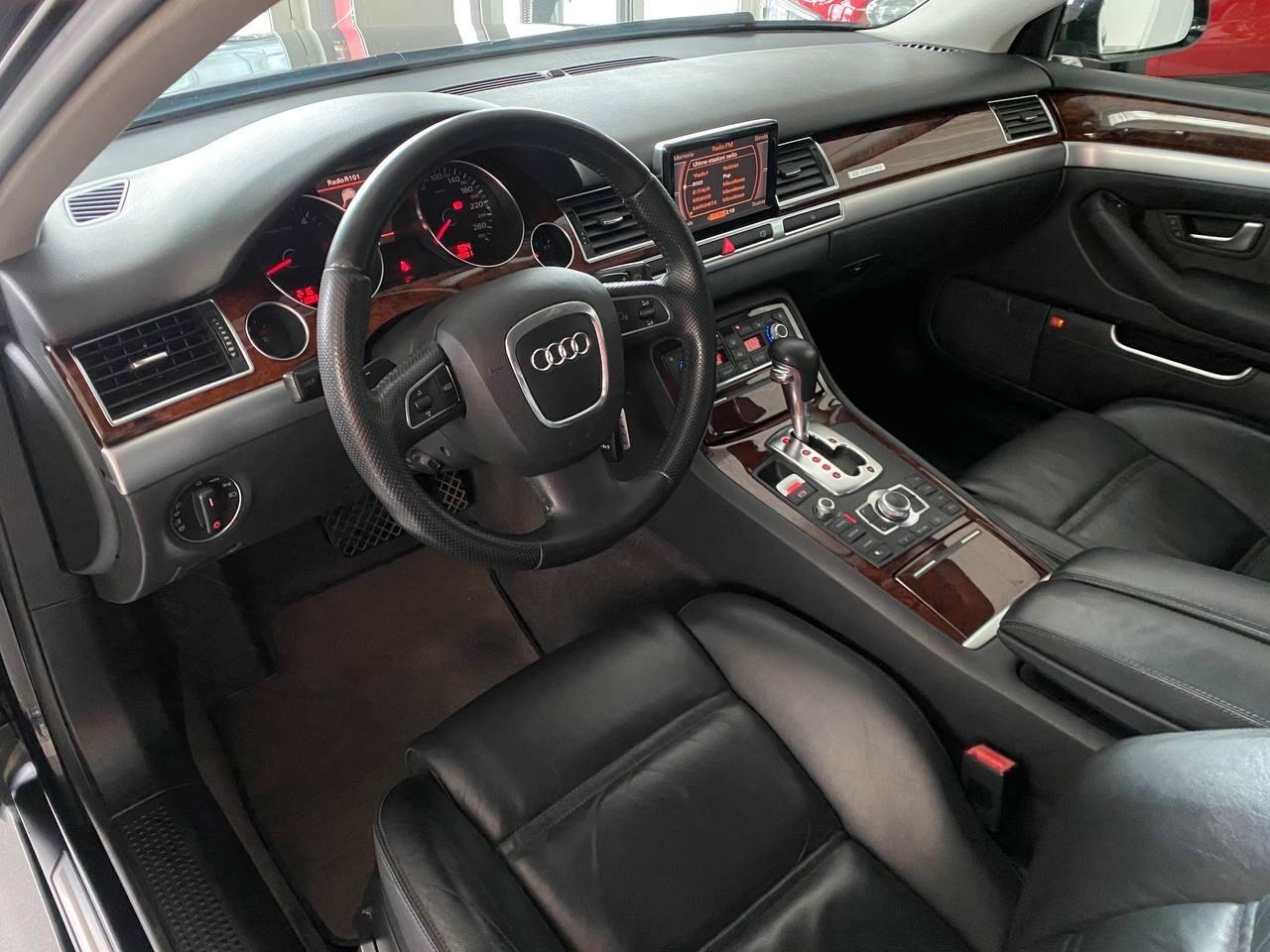 Audi A8 4.2 V8 TDI F.AP. quattro tiptronic